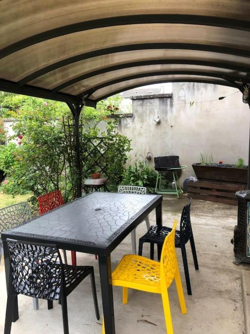 Ibis Rouge Villa Villars-les-Dombes Luaran gambar